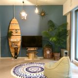 西海岸風｜カジュアルで爽やかな雰囲気を引き立てるフェイクグリーン観葉植物