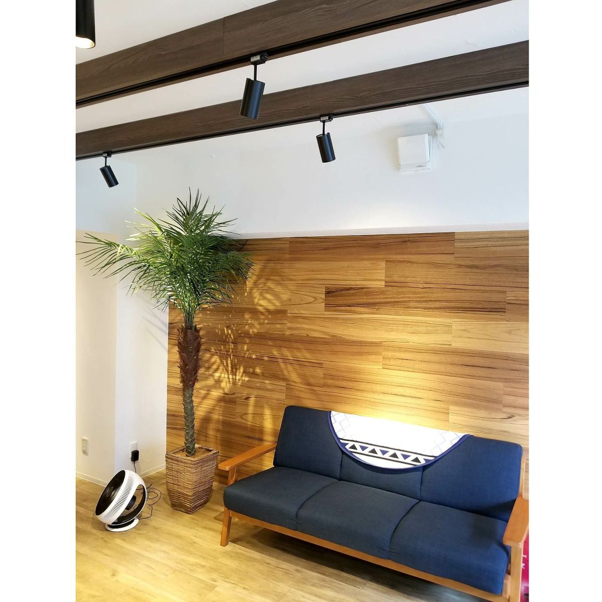 フェイクグリーン の フェニックスパームヤシ です