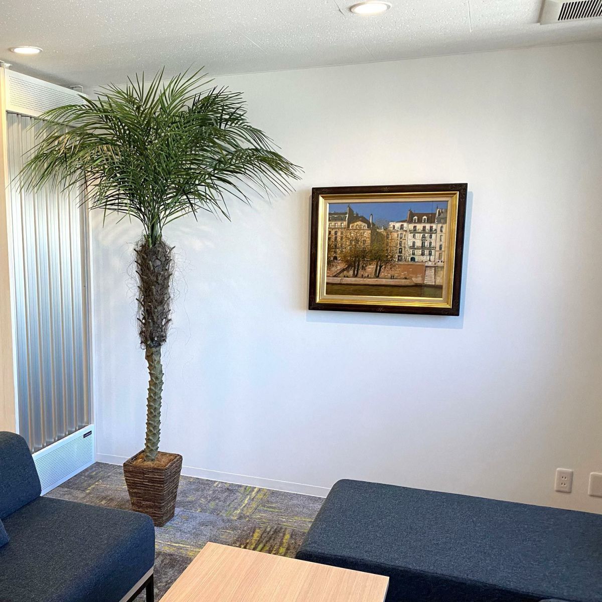 フェイクグリーン の フェニックスパームヤシ です