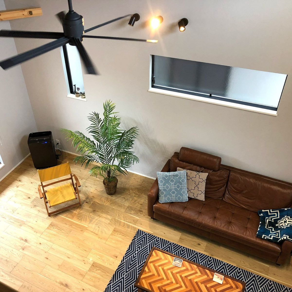 フェイクグリーン の アレカパームヤシ です