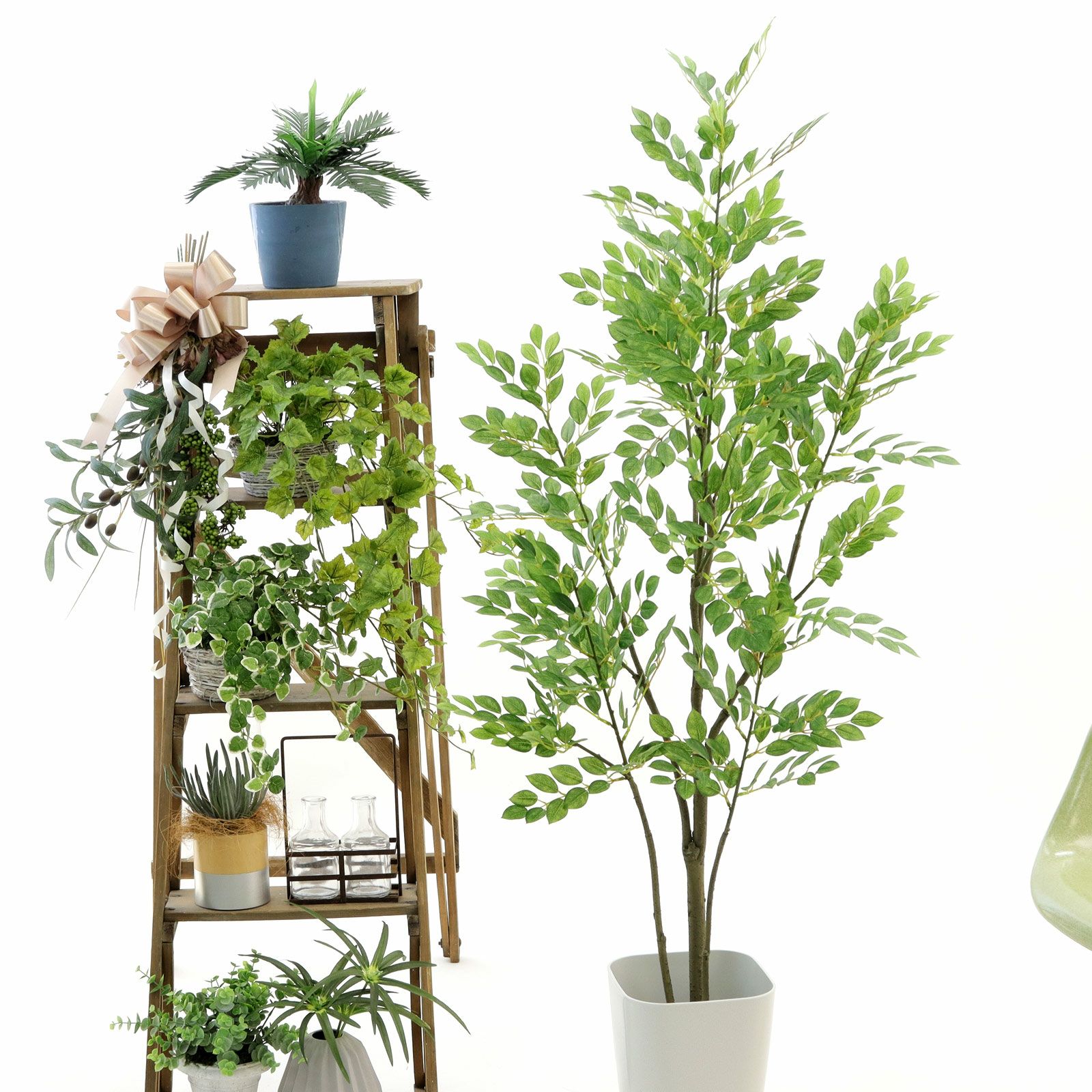 観葉植物　130株以上まとめ売り No9370 プレミアム光触媒フェイクグリーン 「繊細な葉がそよぐ